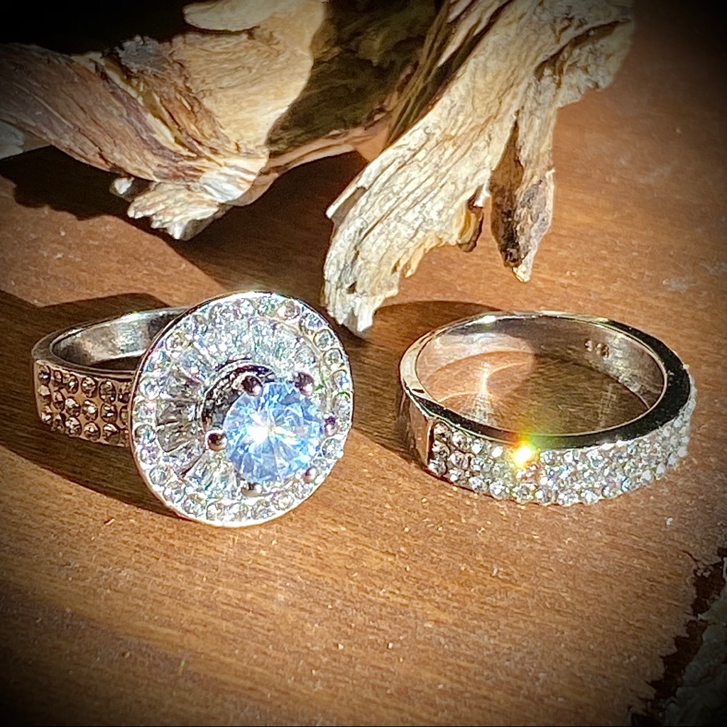 Pair Of Rings Rhinestone Jewelry Cristal Size5 New